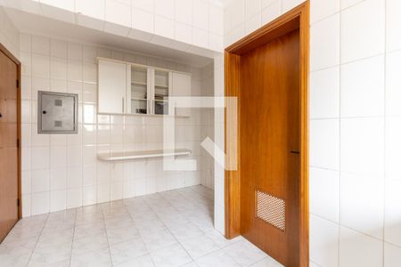 Apartamento à venda com 100m², 3 quartos e 2 vagasCozinha 