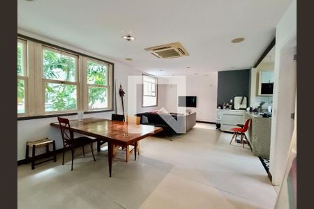 Apartamento à venda com 200m², 3 quartos e sem vagaSala