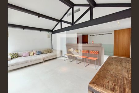 Apartamento à venda com 200m², 3 quartos e sem vagaCobertura 