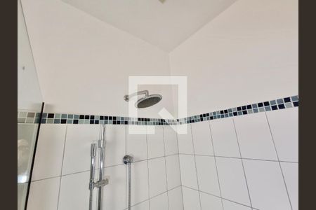 Apartamento à venda com 200m², 3 quartos e sem vagaSuíte banheiro