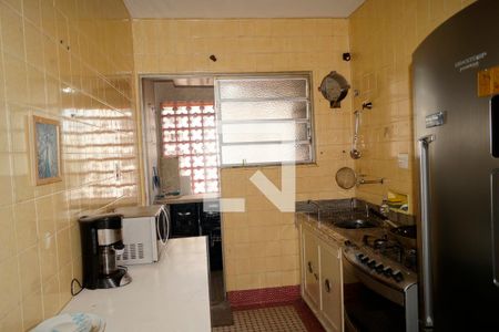 Apartamento à venda com 100m², 2 quartos e sem vagaCozinha e Área de Serviço