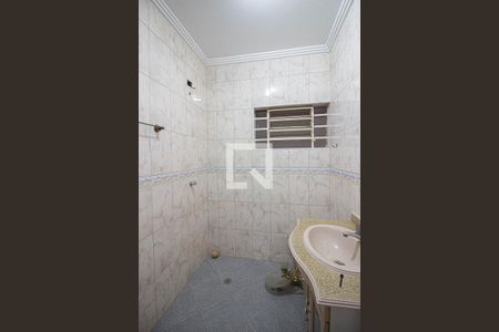 Casa à venda com 180m², 3 quartos e 2 vagasBanheiro