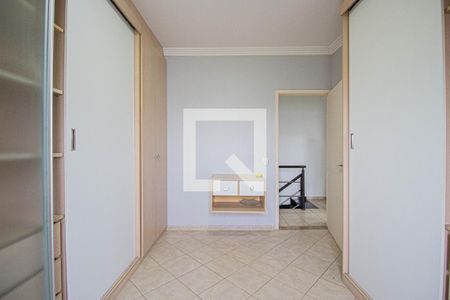 Casa à venda com 180m², 3 quartos e 2 vagasQuarto 2