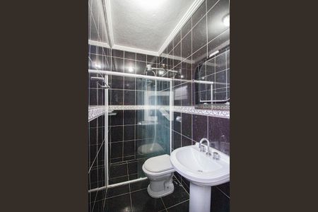 Casa à venda com 180m², 3 quartos e 2 vagasBanheiro da Suíte