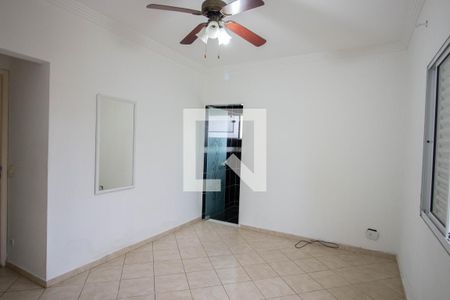 Casa à venda com 180m², 3 quartos e 2 vagasSuite