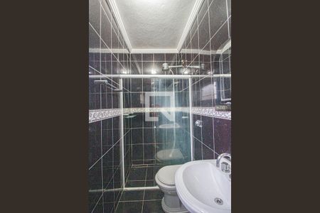 Casa à venda com 180m², 3 quartos e 2 vagasBanheiro da Suíte