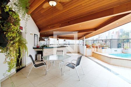 Apartamento à venda com 600m², 4 quartos e 5 vagasCobertura