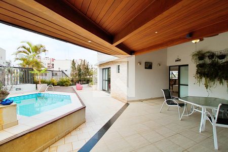 Apartamento à venda com 600m², 4 quartos e 5 vagasCobertura