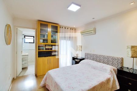 Apartamento à venda com 600m², 4 quartos e 5 vagasSuíte 2