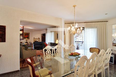 Apartamento à venda com 600m², 4 quartos e 5 vagasSala