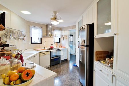 Apartamento à venda com 600m², 4 quartos e 5 vagasCozinha