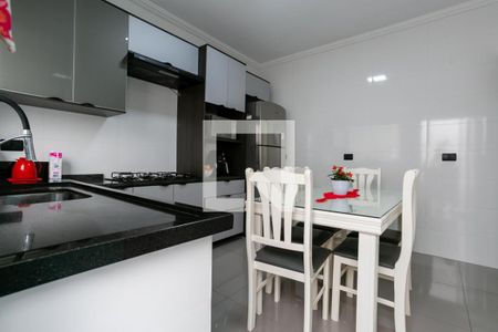 Casa para alugar com 100m², 3 quartos e 3 vagas Casa para alugar com 100m², 3 quartos e 3 vagasCozinha