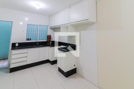 Sala / Cozinha de apartamento para alugar com 2 quartos, 55m² em Rio Pequeno, São Paulo