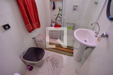 Apartamento para alugar com 60m², 2 quartos e sem vagaBanheiro