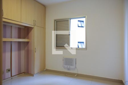 Quarto de apartamento para alugar com 1 quarto, 65m² em Encruzilhada, Santos