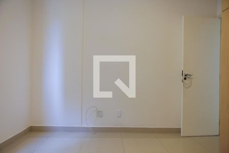 Quarto de apartamento para alugar com 1 quarto, 65m² em Encruzilhada, Santos