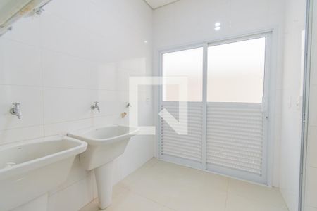 Casa de condomínio para alugar com 318m², 4 quartos e 4 vagasÁrea de Serviço