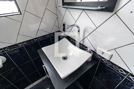 Casa à venda com 159m², 3 quartos e 2 vagasBanheiro 03 Suíte 03 - Torneira