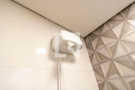 Casa à venda com 159m², 3 quartos e 2 vagasBanheiro 01 da Suíte - Chuveiro