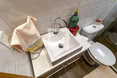 Casa à venda com 159m², 3 quartos e 2 vagasBanheiro 02 - Torneira