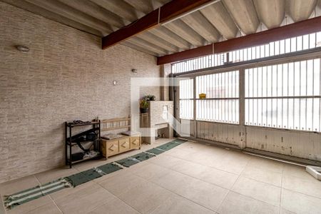 Casa à venda com 159m², 3 quartos e 2 vagasGaragem