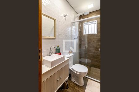 Casa à venda com 159m², 3 quartos e 2 vagasBanheiro 02