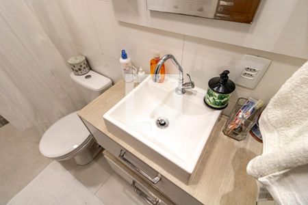 Casa à venda com 159m², 3 quartos e 2 vagasBanheiro 01 da Suíte - Torneira