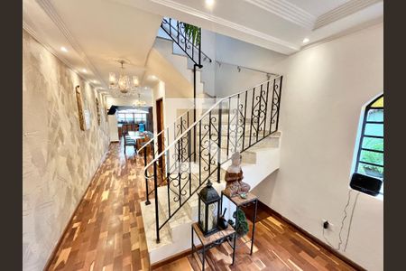 Sala de casa à venda com 3 quartos, 350m² em Parada Inglesa, São Paulo