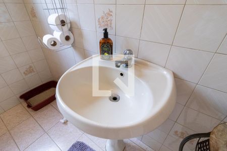 Casa à venda com 700m², 3 quartos e 6 vagasLavabo