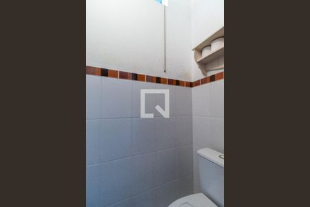 Casa à venda com 700m², 3 quartos e 6 vagasBanheiro da Suíte