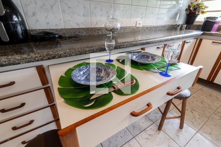 Casa à venda com 700m², 3 quartos e 6 vagasCozinha