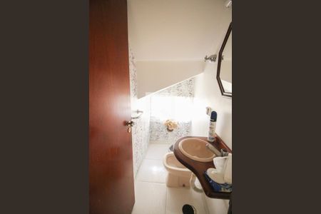 Casa à venda com 150m², 4 quartos e 1 vagalavabo