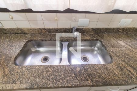 Apartamento para alugar com 200m², 4 quartos e 2 vagas Apartamento para alugar com 200m², 4 quartos e 2 vagasCozinha