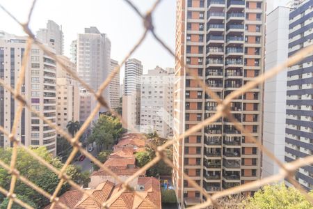 Apartamento para alugar com 200m², 4 quartos e 2 vagas Apartamento para alugar com 200m², 4 quartos e 2 vagasVista