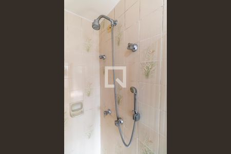 Apartamento para alugar com 200m², 4 quartos e 2 vagas Apartamento para alugar com 200m², 4 quartos e 2 vagasBanheiro Social