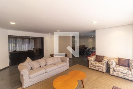 Apartamento para alugar com 200m², 4 quartos e 2 vagas Apartamento para alugar com 200m², 4 quartos e 2 vagasSalão de Festas