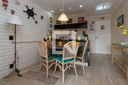 Sala de apartamento para alugar com 2 quartos, 78m² em Jardim Tres Marias, Guarujá