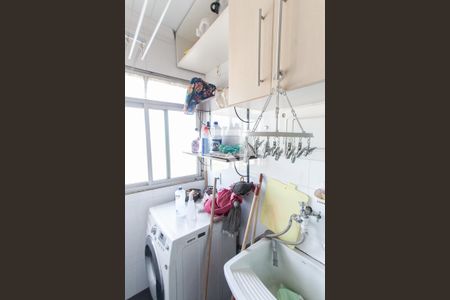 Apartamento à venda com 47m², 2 quartos e 1 vaga Apartamento à venda com 47m², 2 quartos e 1 vagaÁrea de Serviço