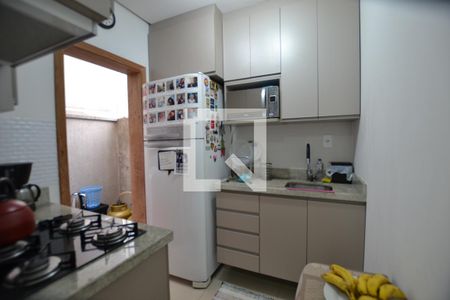 Casa de condomínio para alugar com 84m², 2 quartos e 1 vagaCozinha
