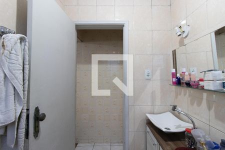 Banheiro de casa para alugar com 3 quartos, 130m² em Vila Gustavo, São Paulo