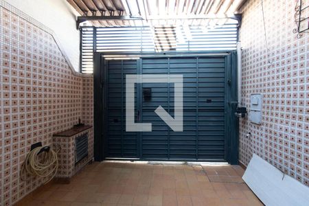 Casa à venda com 130m², 3 quartos e 2 vagasGaragem