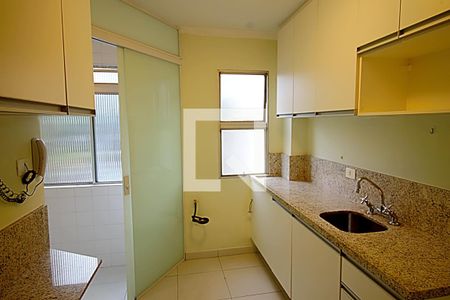 Apartamento à venda com 60m², 2 quartos e 1 vaga Apartamento à venda com 60m², 2 quartos e 1 vagaCozinha