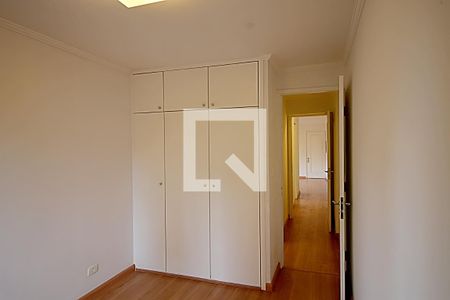 Quarto 1 de apartamento à venda com 2 quartos, 60m² em Vila Suzana, São Paulo