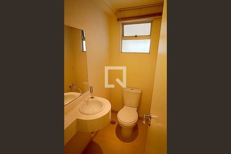 Apartamento à venda com 60m², 2 quartos e 1 vaga Apartamento à venda com 60m², 2 quartos e 1 vagaLavabo