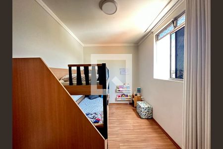 Apartamento à venda com 206m², 5 quartos e 3 vagasQuarto