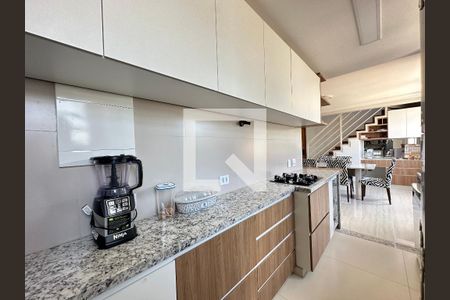 Apartamento à venda com 206m², 5 quartos e 3 vagasCozinha