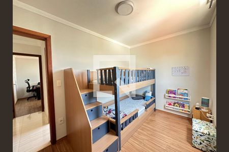 Apartamento à venda com 206m², 5 quartos e 3 vagasQuarto