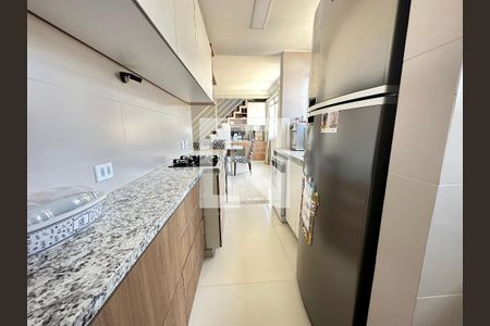 Apartamento à venda com 206m², 5 quartos e 3 vagasCozinha