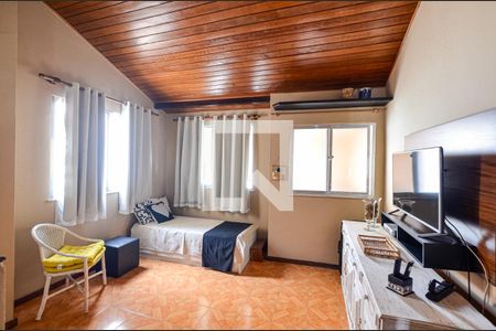Sala 2 de casa para alugar com 2 quartos, 50m² em Centro, Niterói