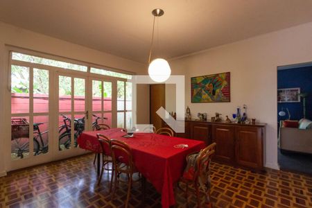 Sala de casa à venda com 3 quartos, 212m² em Butantã, São Paulo